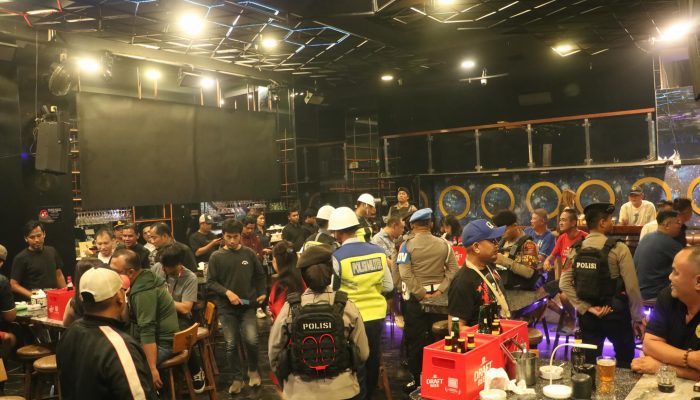 Polda Sumut Gelar Razia Tempat Hiburan Malam di Medan, Pengunjung Dites Urine Secara Acak