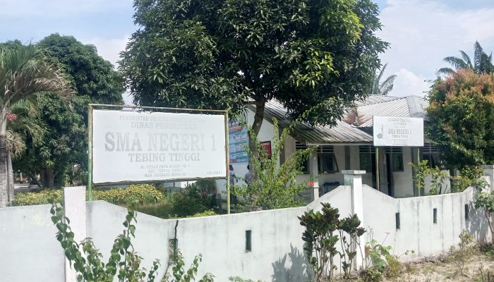 Gaya Alibi Klasik Kasek SMAN 1 Tebing Tinggi: Klaim Clear Inspektorat, Tapi Data BOS Kasat Mata,Oleng Ratusan Juta