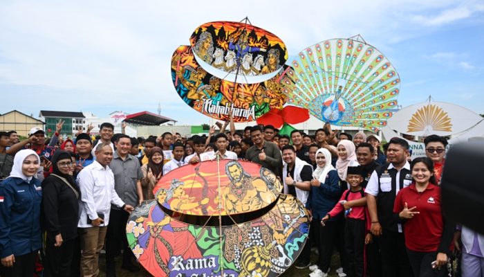 Festival Layang-Layang Piala Gubernur Dibuka, Bobby Nasution Ingin Jadi Daya Tarik Wisata Sumut