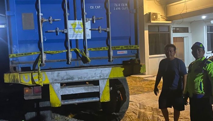 Remaja 17 Tahun Tewas usai Tabrak Truk Parkir di Jalinsum Sei Rampah