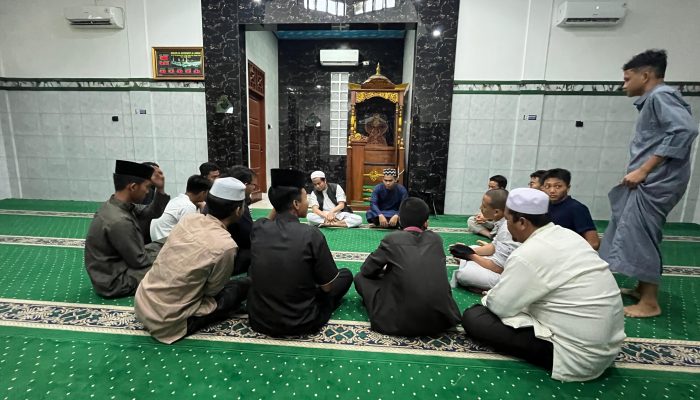Jamaah Pelajar SMA Islam Plus Al Fatih Ikuti Dakwah Tiga Hari di Halaqoh Medan Barat