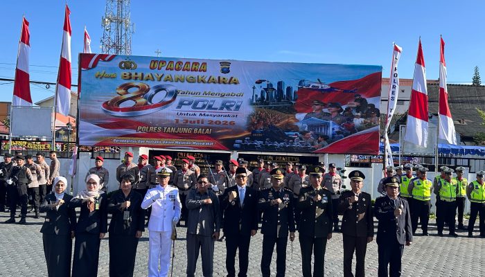 Wakil Wali Kota Hadiri Upacara dan Syukuran Hari Bhayangkara ke-80 Tahun 2026 di Mapolres Tanjungbalai
