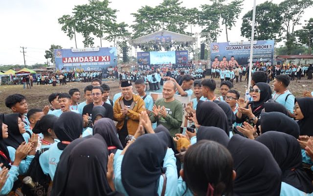 Wali Kota Tanjungbalai Beri Motivasi Semangat Kontingen Kwarcab Tanjungbalai Pada Kegiatan JAMDASU XI Tahun 2026