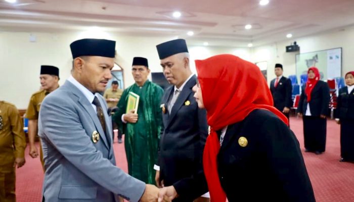 Wali Kota Tanjungbalai Lantik 16 Pejabat, Ini Pesan Mahyaruddin Salim