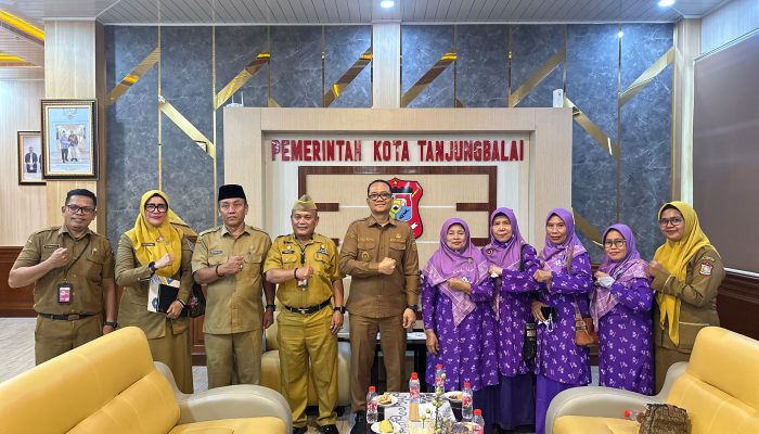 Wakil Wali Kota Tanjungbalai Terima Audiensi dan Silaturahmi PD Wanita Islam