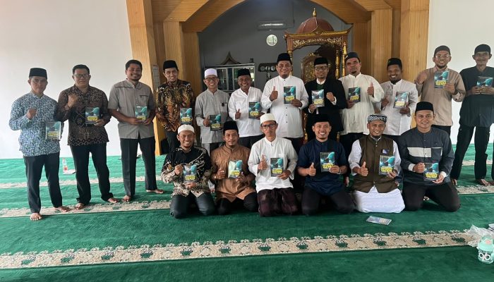 Bedah Buku Gelombang Dakwah di Negeri Bertuah, Menguatkan Spirit Dakwah yang Menggerakkan Peradaban