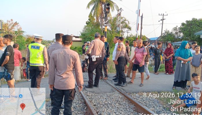 Polres Tebing Tinggi Tangani Kecelakaan Kereta Api, Satu Pengendara Tewas