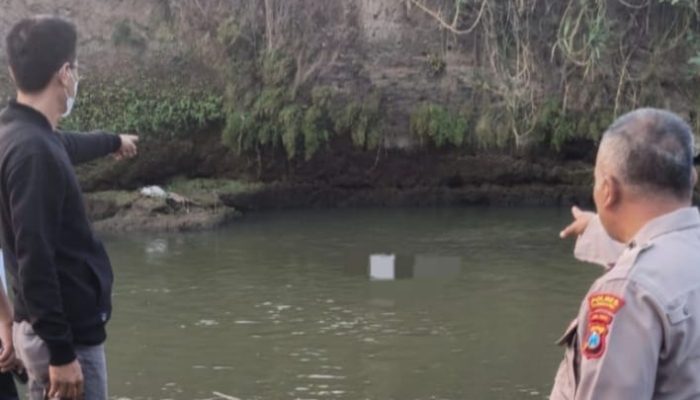 Jasad Pria Ditemukan Mengapung di Sungai Brantas Tulungagung, Diduga Terpeleset Saat Beraktivitas