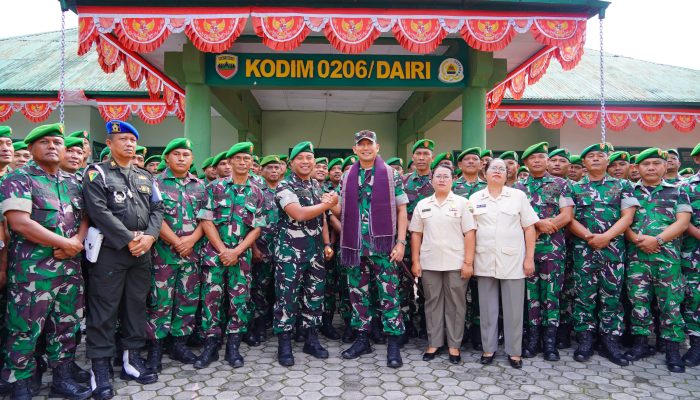 Kunker ke Kodim 0206/Dairi, Pangdam I/BB Minta Prajurit Dukung Program Pemerintah
