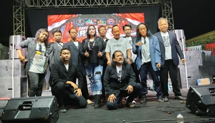 Panggung Merdeka RW 5 Jadi Ajang Unjuk Talenta, Rebut Piala Bergilir Kecamatan Sananwetan Blitar