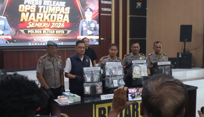 Kapolresta Blitar Kota Tegaskan Komitmen Berantas Narkoba, 13 Pelaku Diamankan
