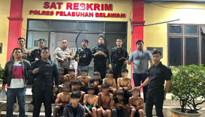 Polres Pelabuhan Belawan Gulung 13 Pemuda Geng Motor dan Tawuran, Sita 4 Sajam & Ketapel