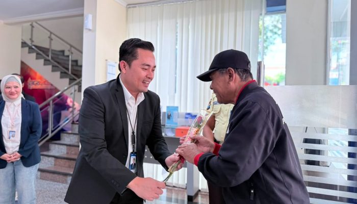 BRI Blitar Turun Langsung Sapa Nasabah di Hari Pelanggan Nasional 2026