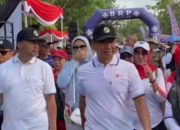 Jalan Sehat Koperasi Meriah, Plt Bupati Ahmad Baharudin Ajak Masyarakat Dukung Program Pemkab Tulungagung