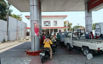 Stok BBM Blitar Diklaim Masih Aman, Kapolres Ancam Tindak Tegas Penimbun