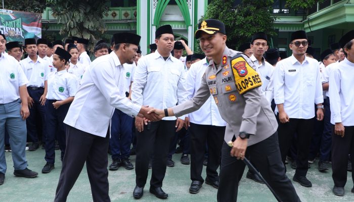 Cegah Tawuran Pelajar, Kapolres Blitar Kota Tekankan Pentingnya Kendali Diri dan Pendidikan Karakter